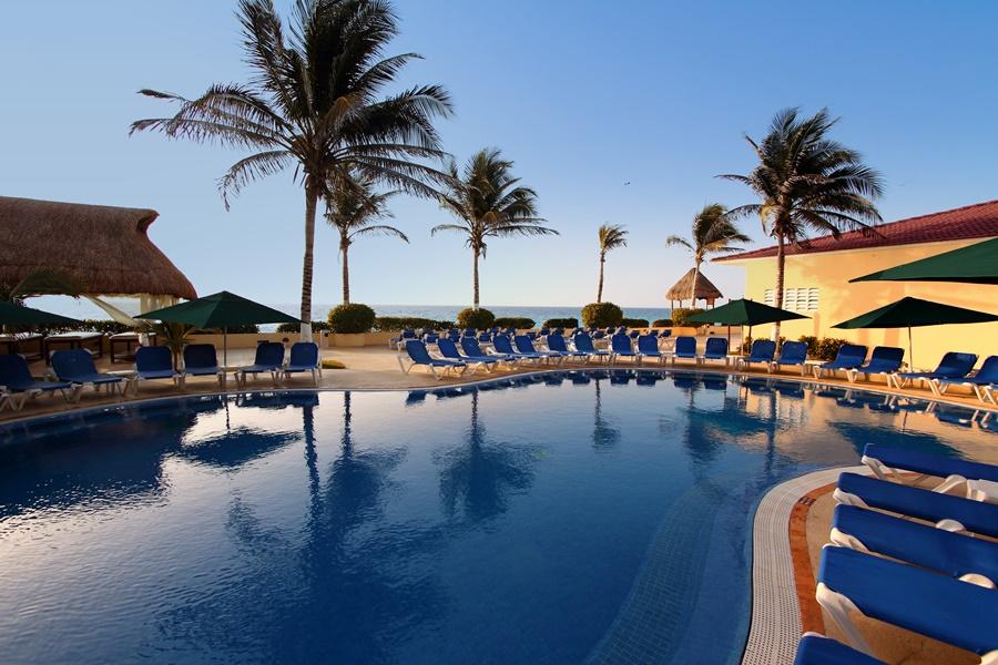 Gr Solaris Caribe All Inclusive Hotel Cancun Exterior photo